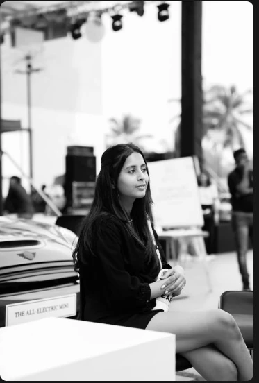 Guest seated between event cues